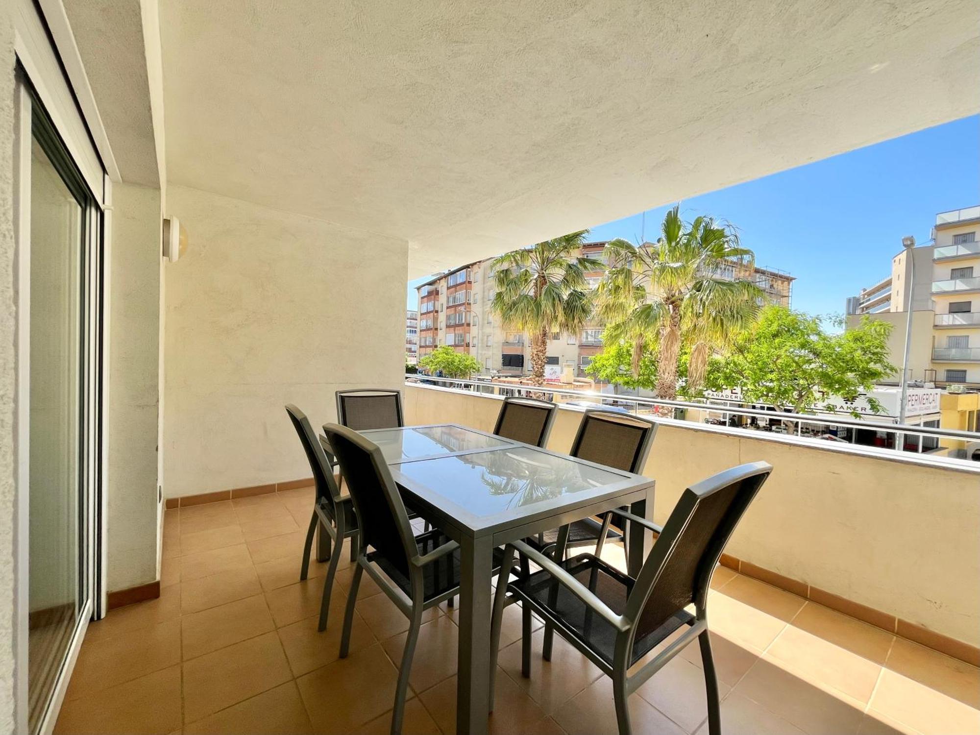 Agi Drugstore Apartments Roses Exterior foto